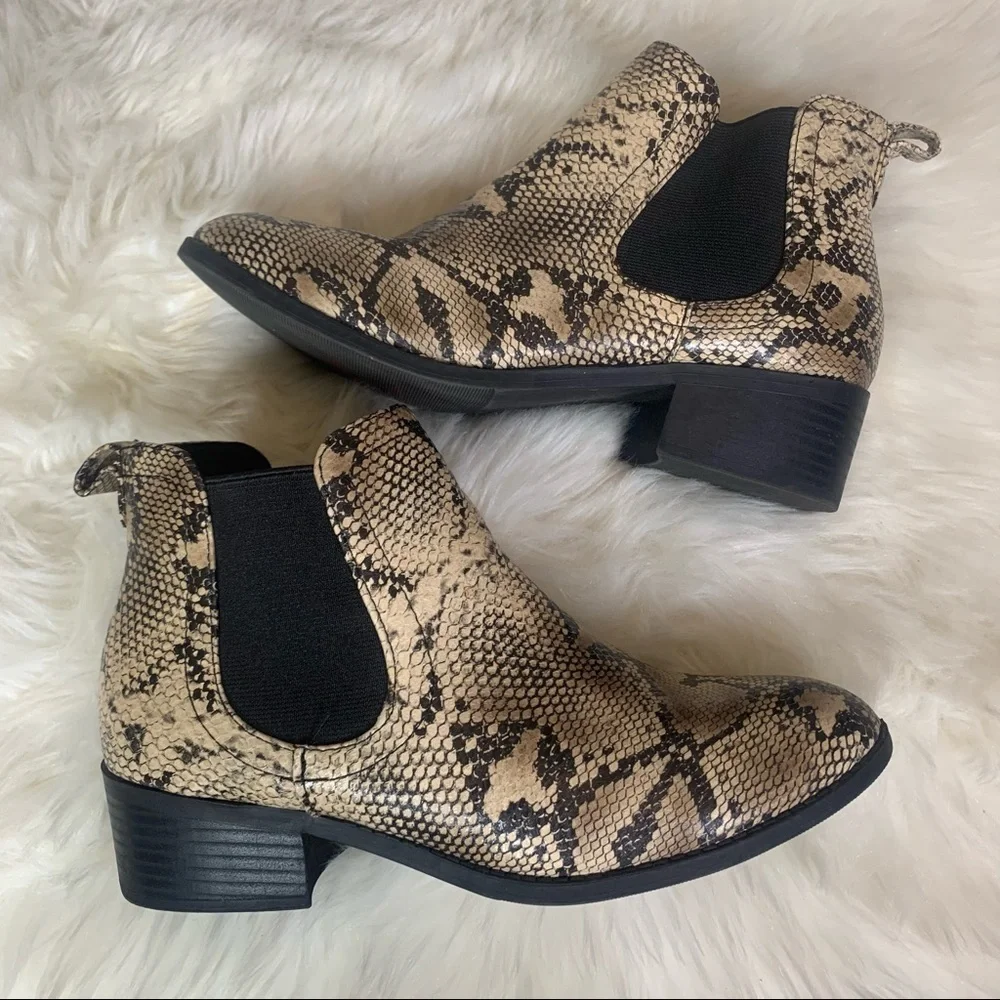 Coconuts Matisse Snakeskin Chelsea Boot